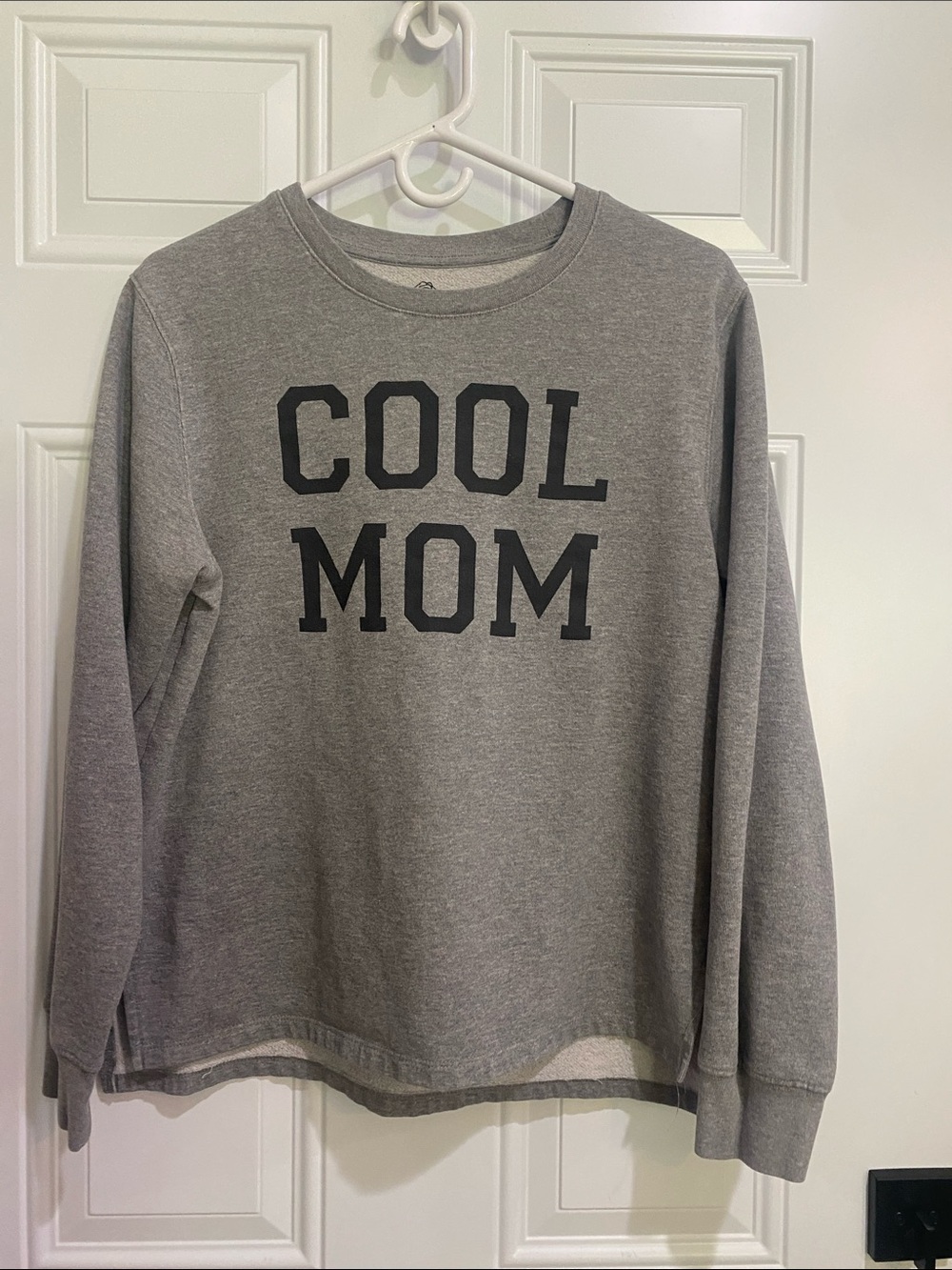 Cool Mom Graphic Sweatshirt - Gray